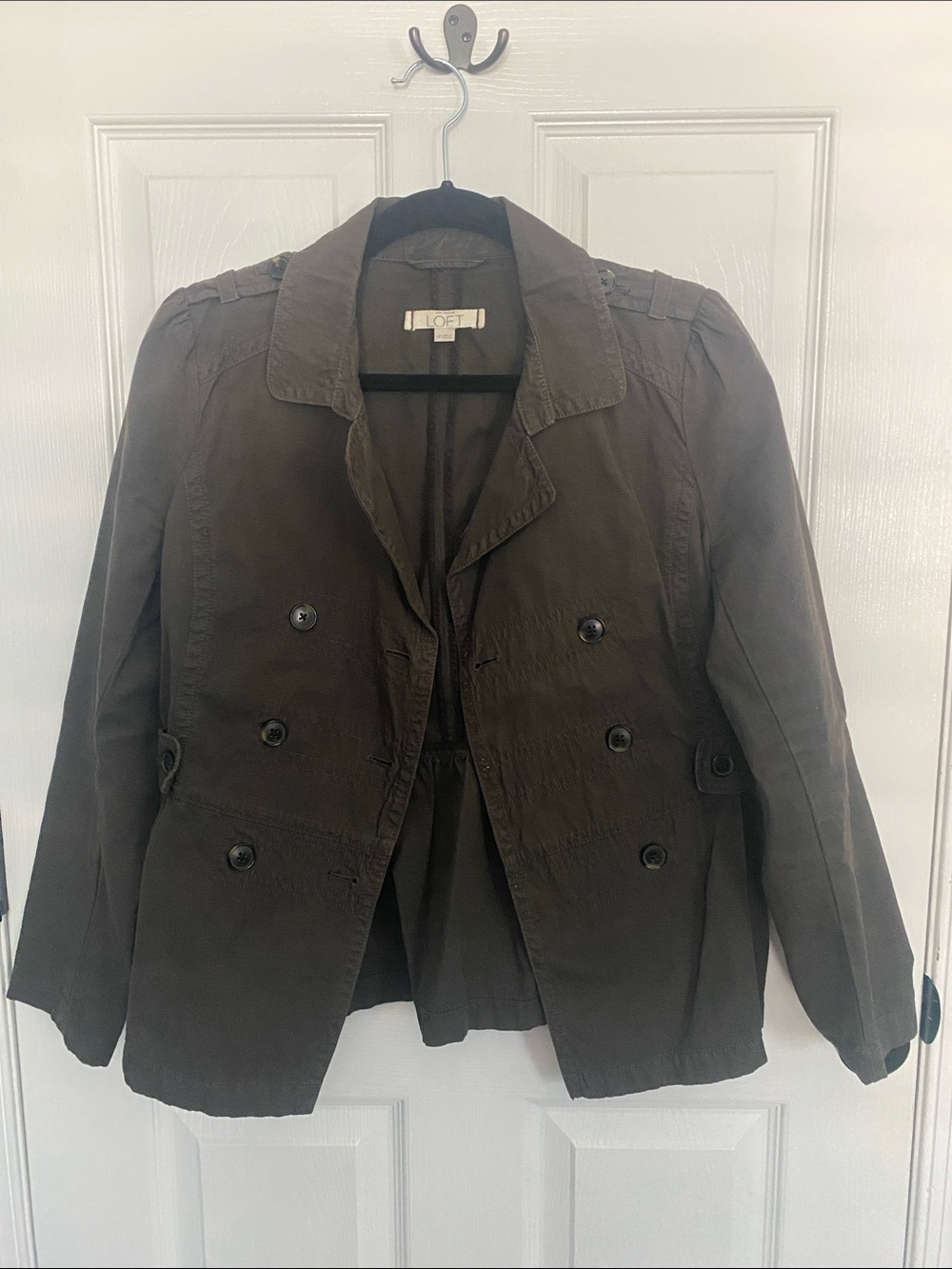 ⭐️4/$20⭐️ LOFT Olive Green Double-Breasted Jacket